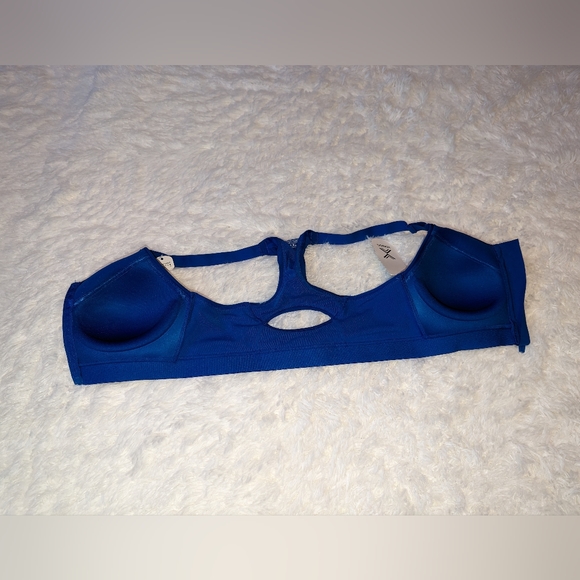 Nwt xersion high support racing blue train bra - Picture 7 of 15